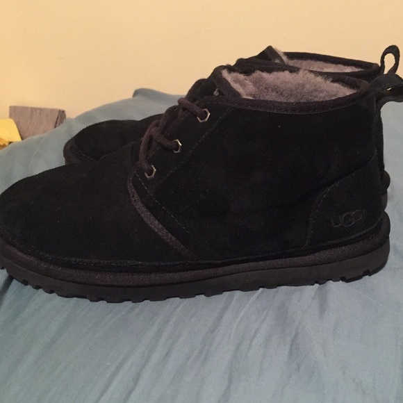black uggs size 10